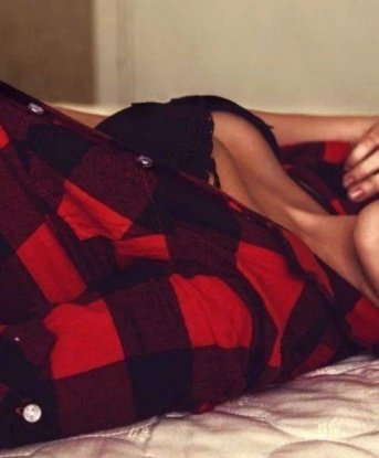 🌹 милый! Я та самая индивидуалка, о которой ты мечтал... Креативная, нежная и опытная, я знаю, как удовлетворить твои самые сокровенные желания. В Москве я открою для тебя новый мир наслаждения и страсти.
Мои услуги будут твоим источником наслаждения, мои возможности - бесконечны. Чувственные массажи, фантазии, ролевые игры - я готова исполнить все твои мечты. Мои фото подтвердят мою красоту и очарование.
У меня есть много довольных клиентов, которые не могут насладиться моей компанией. Я гарантирую анонимность и конфиденциальность. Доверься мне, и я сделаю твои фантазии реальностью.
Живу в Москве, чтобы быть рядом с тобой. Встречайся со мной, и ты никогда не пожалеешь. 🌟✨😘 Дашка
